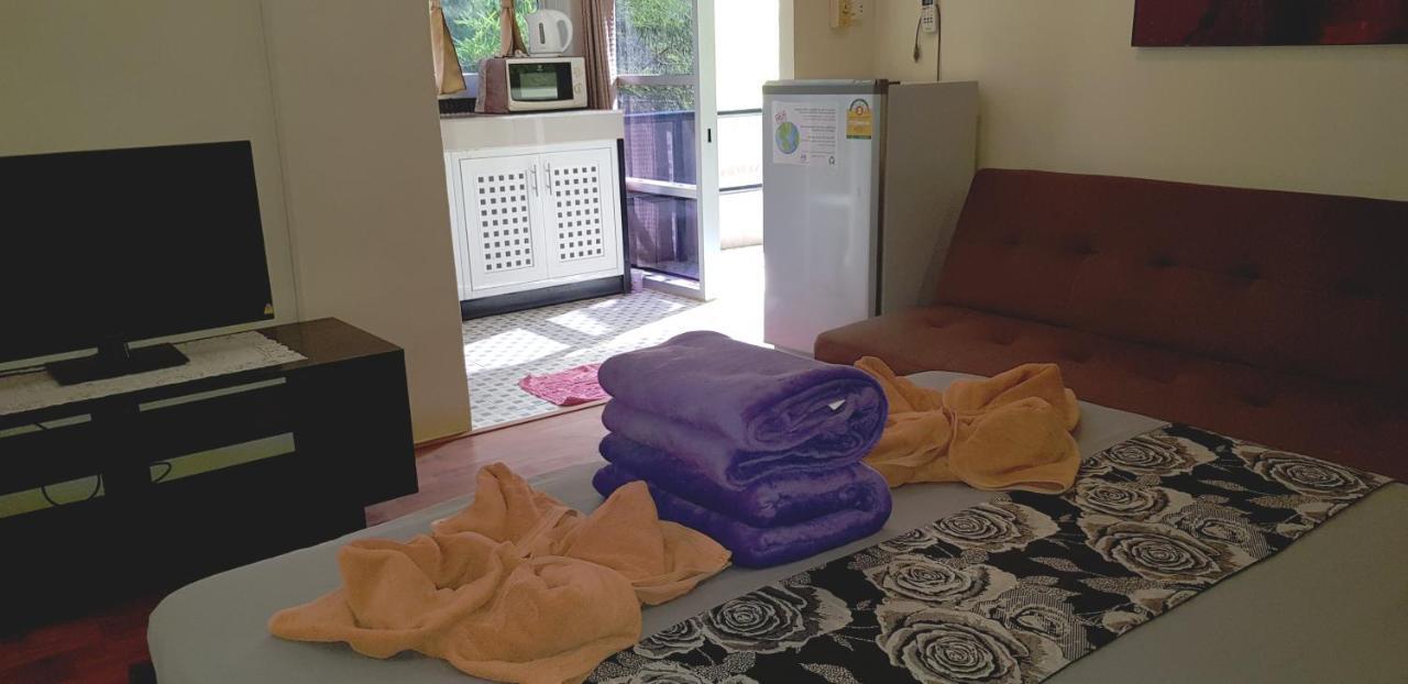 Zone6 Coworking Beach Apartment Old 2W Beach Hostel, Koh Samui Bophut Esterno foto